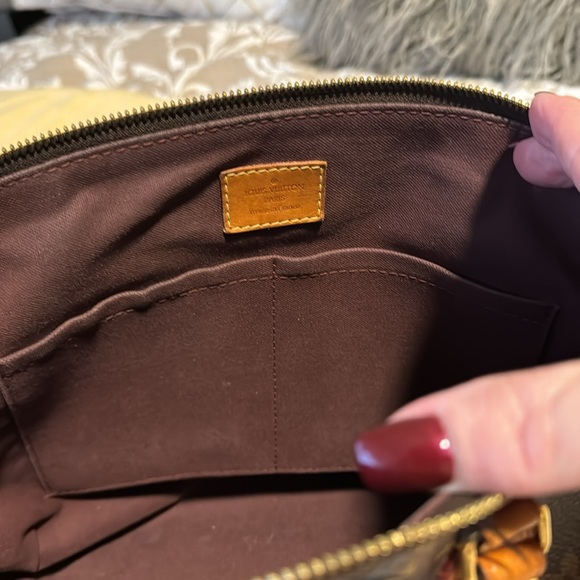 Louis Vuitton bag - Picture 5 of 9